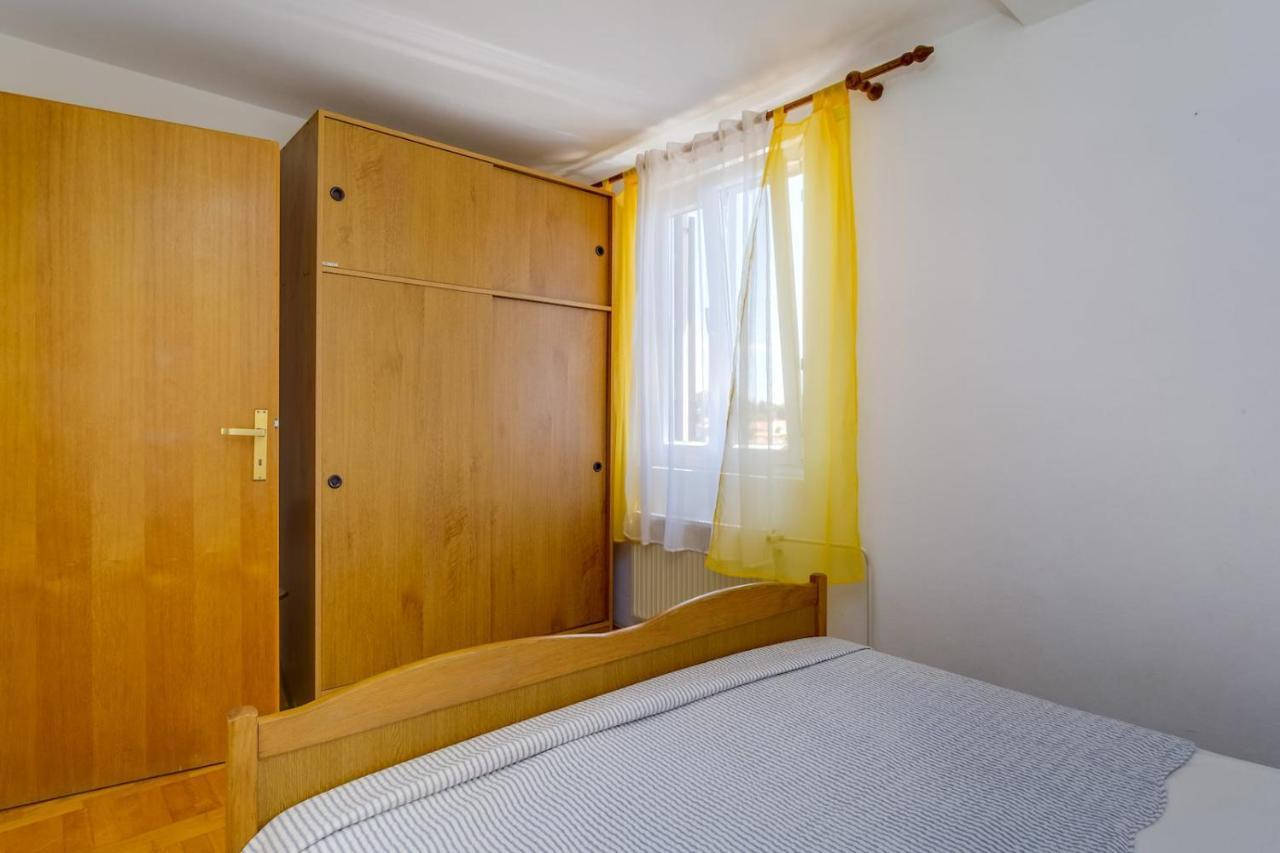 Apartmani Nadalina Veli Lošinj Eksteriør bilde