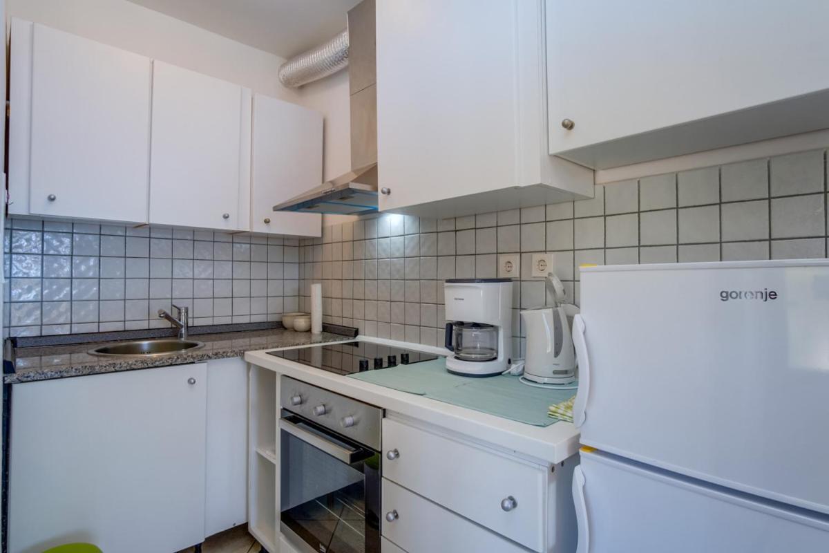 Apartmani Nadalina Veli Lošinj Eksteriør bilde