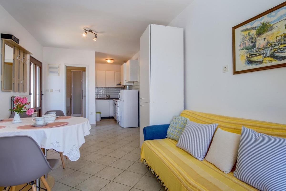 Apartmani Nadalina Veli Lošinj Eksteriør bilde