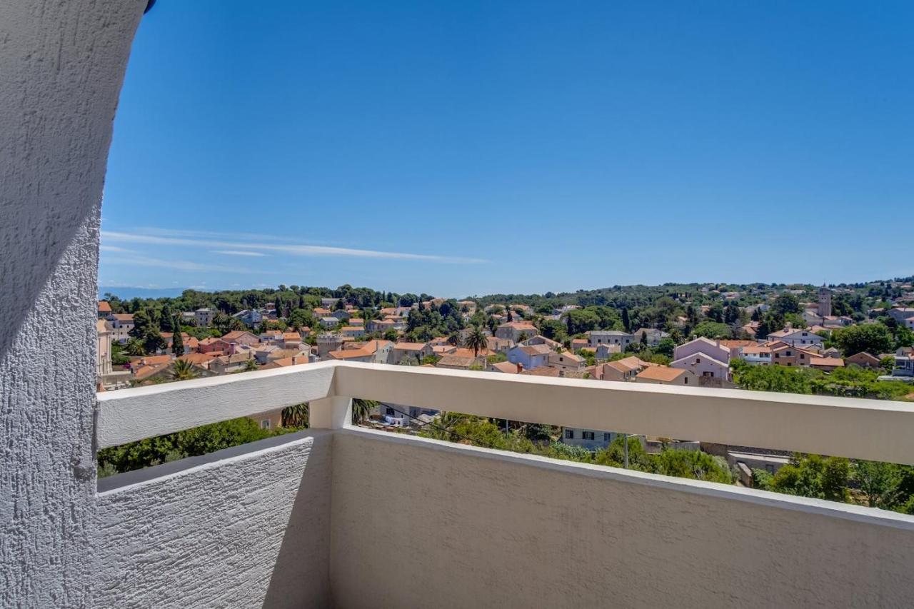 Apartmani Nadalina Veli Lošinj Eksteriør bilde