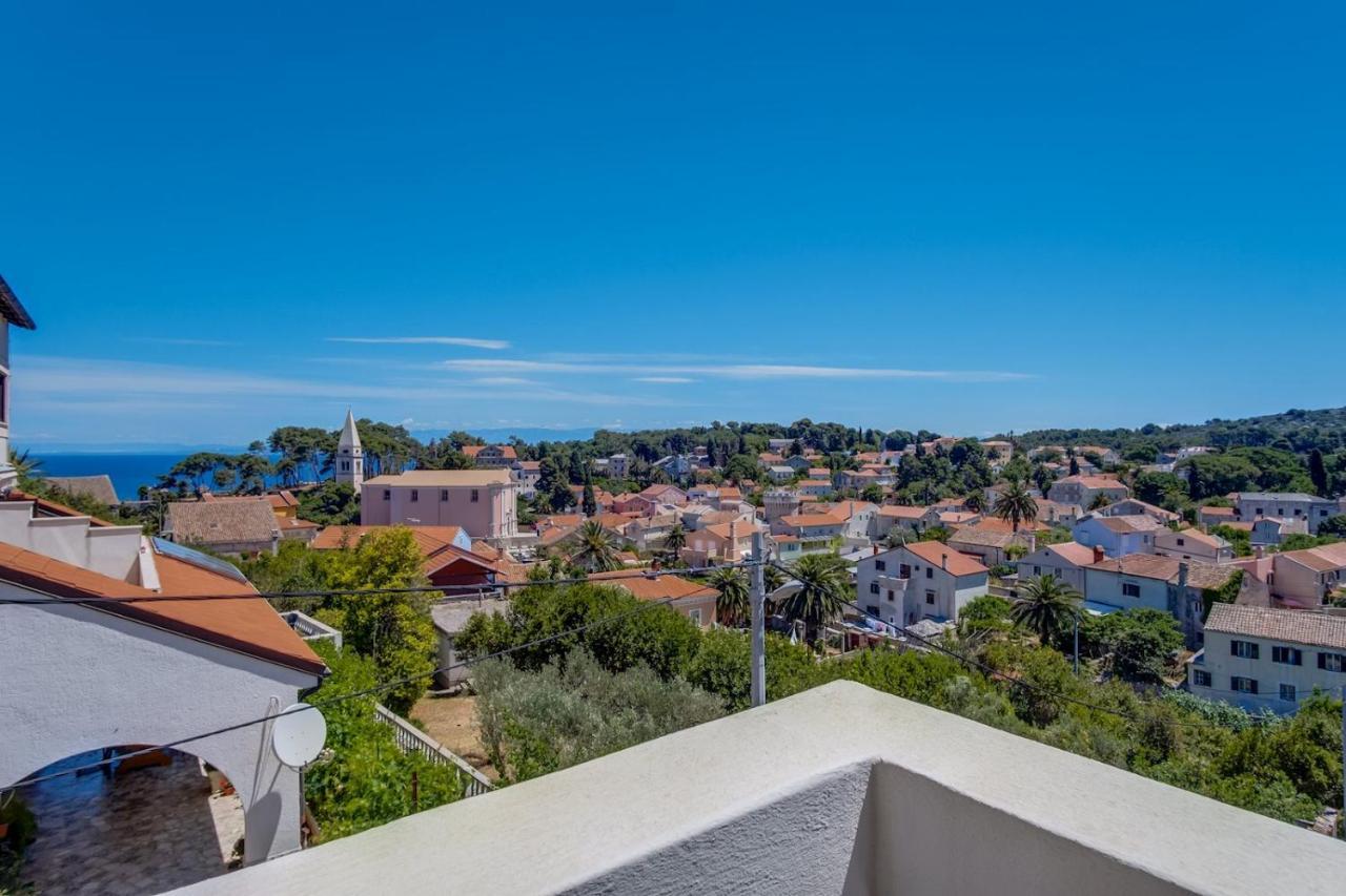 Apartmani Nadalina Veli Lošinj Eksteriør bilde
