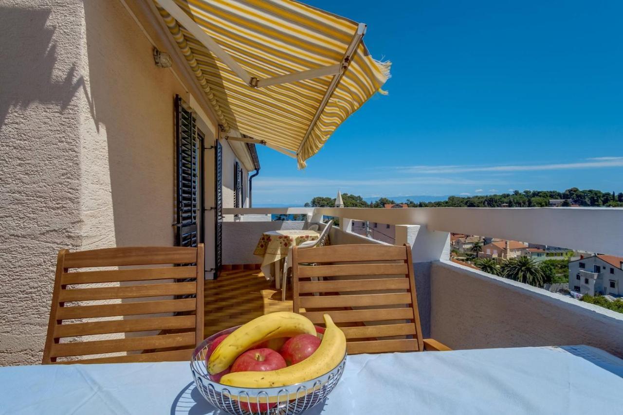 Apartmani Nadalina Veli Lošinj Eksteriør bilde