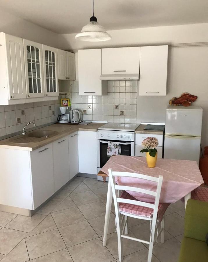 Apartmani Nadalina Veli Lošinj Eksteriør bilde